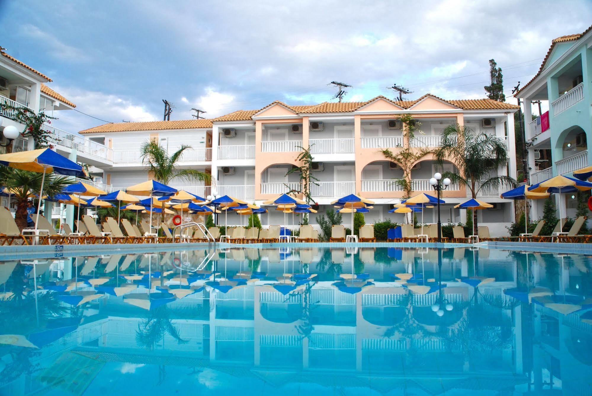Admiral Hotel Planos